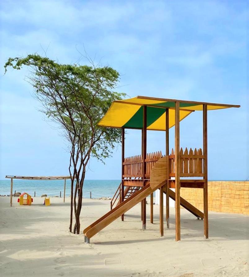Hotel Punta Camaron Bungalows & Suites ซอร์รีโตส ภายนอก รูปภาพ
